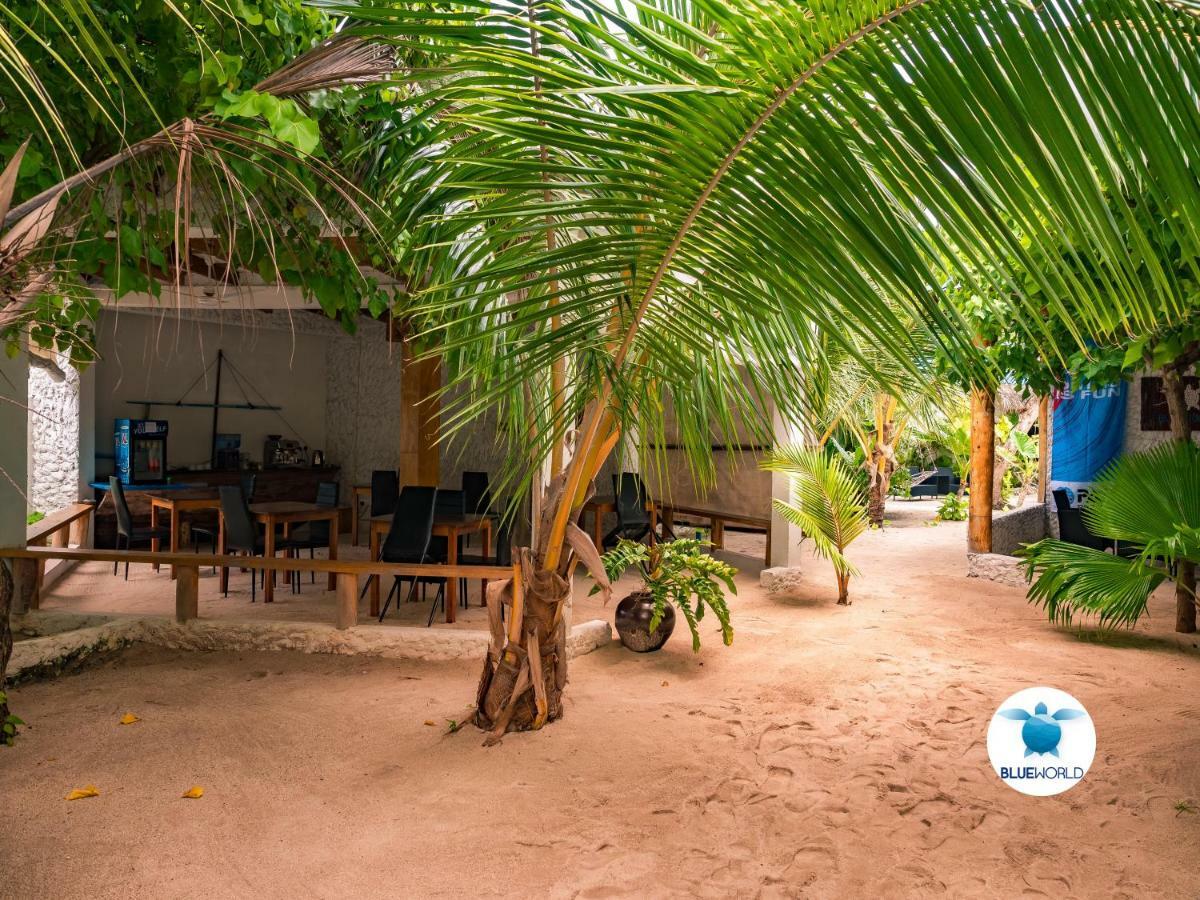 Blue World Dharavandhoo Extérieur photo
